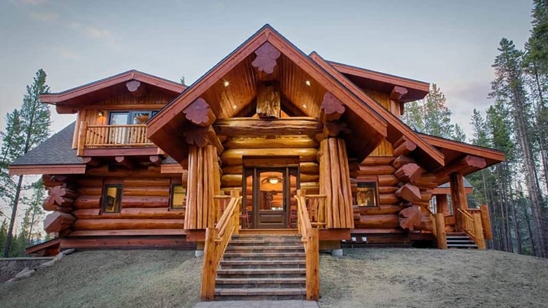 Rumah Kayu Unik dan Cantik Kayu Balkon